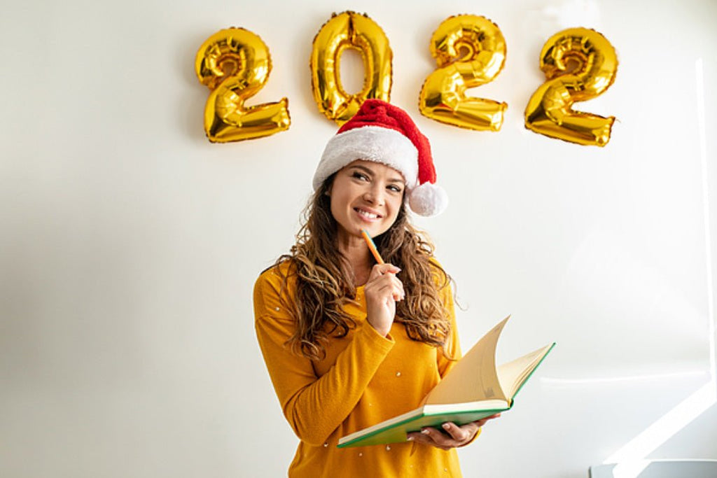 This New Year’s Eve Preparation with Us - Uncommongifts.in