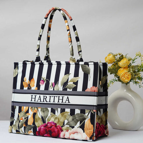 Customized Floral Printed Black & White Handheld Box Bag - Uncommongifts.in