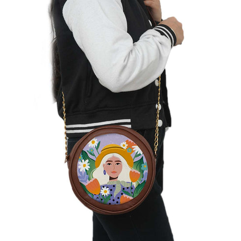 Personalized Sling Bag for Your Statement - Uncommongifts.in