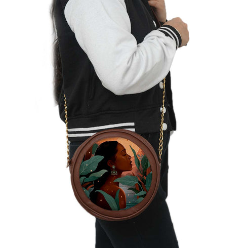 Customized Sling Bag for Your Journey - Uncommongifts.in
