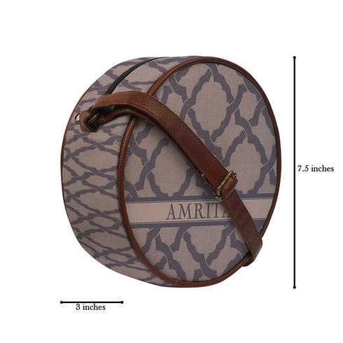 Women Printed Structured Sling Bag - Uncommongifts.in