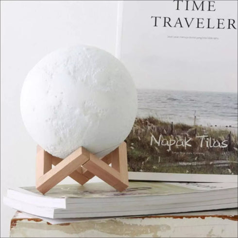 Personalised 3d moon lamp with 9 led colors