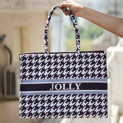 Customized Geometric Printed Black & White Handheld Box Bag - Uncommongifts.in