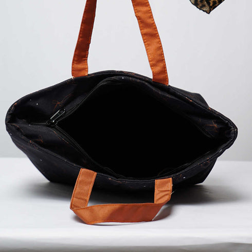 Fruits Printed Lunch Bag With Handle