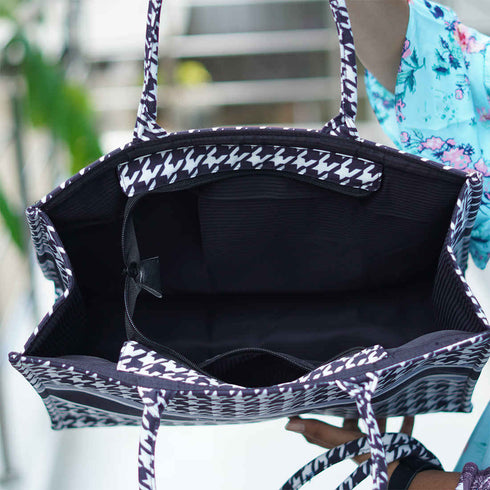 Black & White pattern Printed Customised Box Tote Bag - Uncommongifts.in