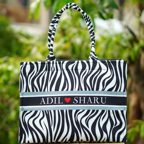 Black & White Animal Printed Personalised Combo Gift Set - Uncommongifts.in