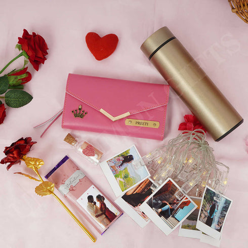 Valentine's Day Women Gift Hamper - Uncommongifts.in