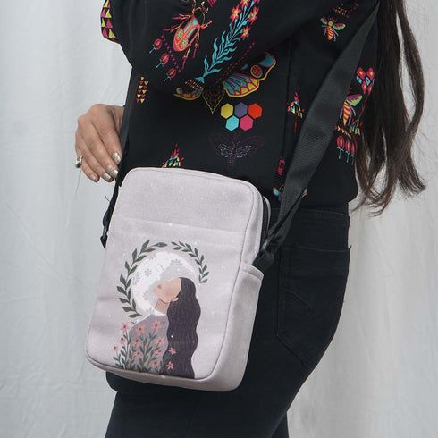 Personalised Women Sling Bag - Uncommongifts.in