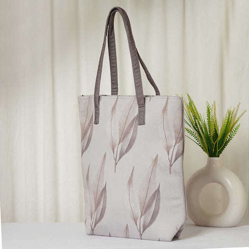 Leaf's Printed Oversized Shopper Tote Bag - Uncommongifts.in