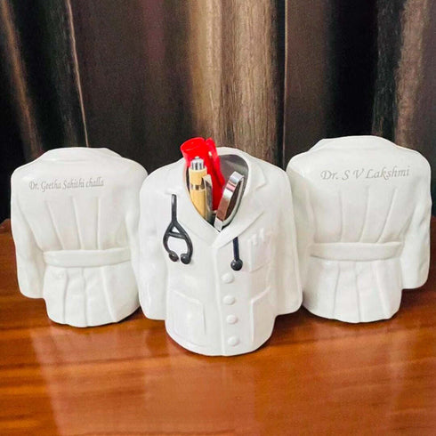 Personalised Doctor Pen Stand/ Doctor Coat Pen Stand
