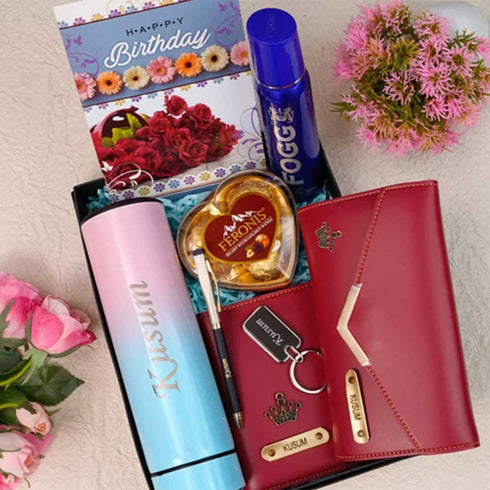 Personalised Travel Combo For Women - Uncommongifts.in