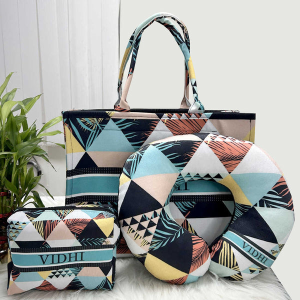 Geometric Personalised Combo Gift Set - Uncommongifts.in