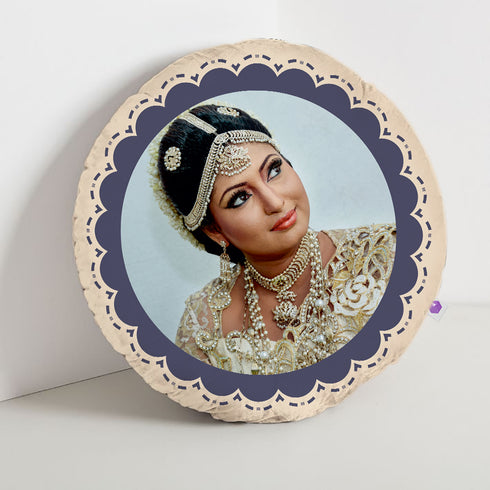 Personalised photo Rounded Cushion - Uncommongifts.in