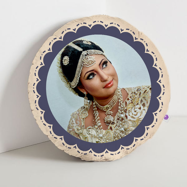 Personalised photo Rounded Cushion - Uncommongifts.in