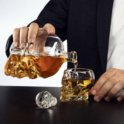 Crystal Skull Head Decanter - Uncommongifts.in