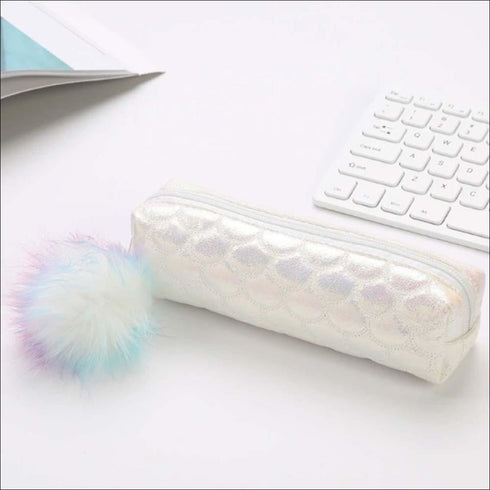 Mermaid fur ball holographic pouch - Uncommongifts.in