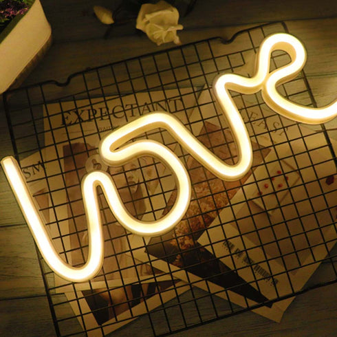 Neon Love Light Lamp - Uncommongifts.in