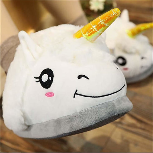 Royale unicorn fur sliders - Uncommongifts.in